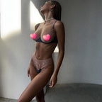 Ensemble deux pièces de lingerie sexy en dentelle colorblock et résille, string et tanga.