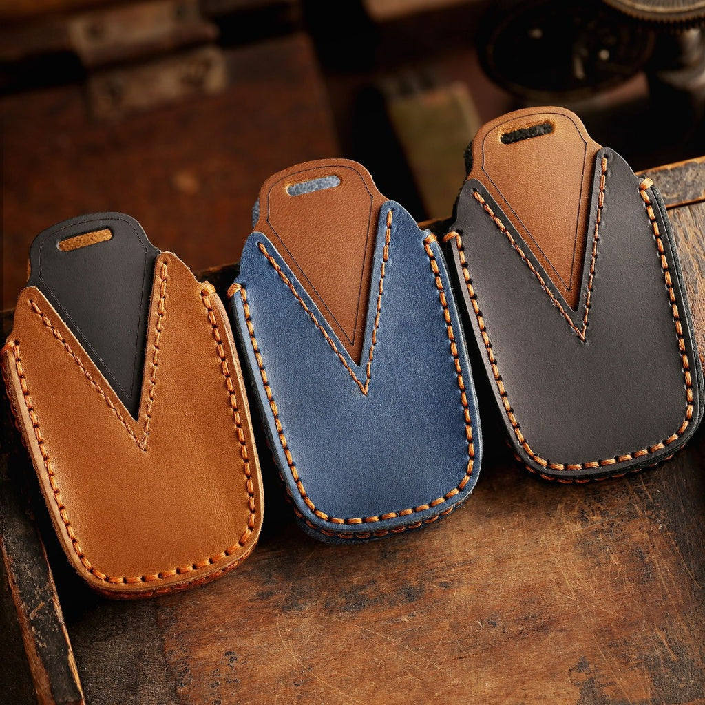 Carsine Toyota Sena Grevia Alphard Vellfire Leather Car Key Cover 4,5,6 Button Black / 4 Button